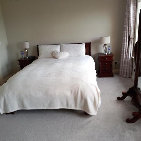 Clonoughter Heights Bed & Breakfast Glin Exterior photo